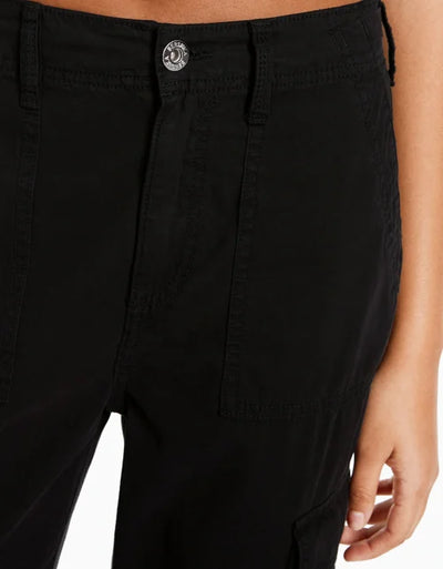 Estiloso pantalón cargo recto con ajuste personalizado