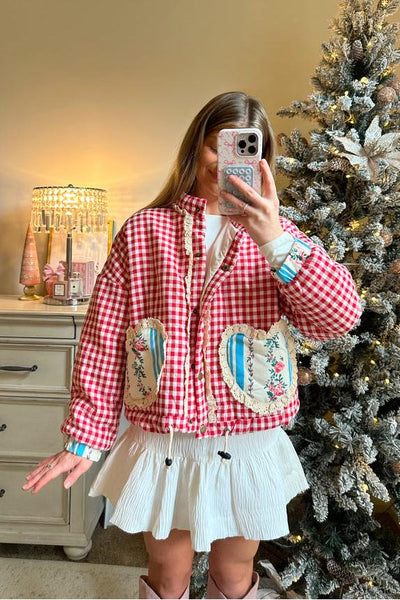 Chaqueta con bolsillo de corazón rosa con cuadros