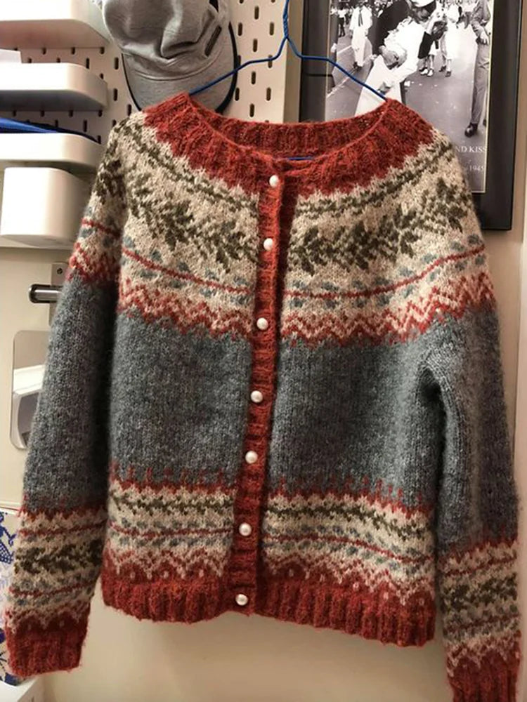 Abigail - Suéter Cómodo Abotonado Jacquard Vintage Isla Fel
