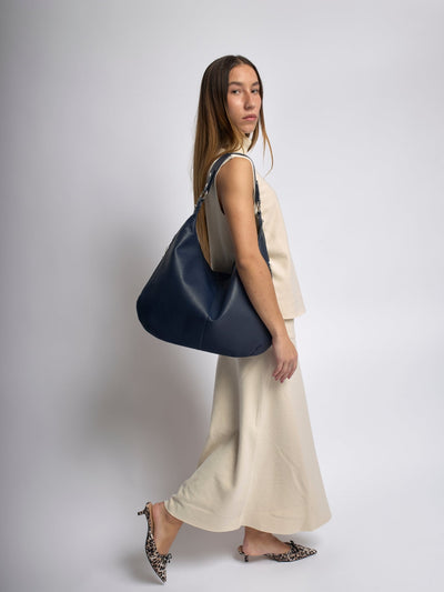 Bolso Kaia: Elegancia y Estilo en Cada Detalle