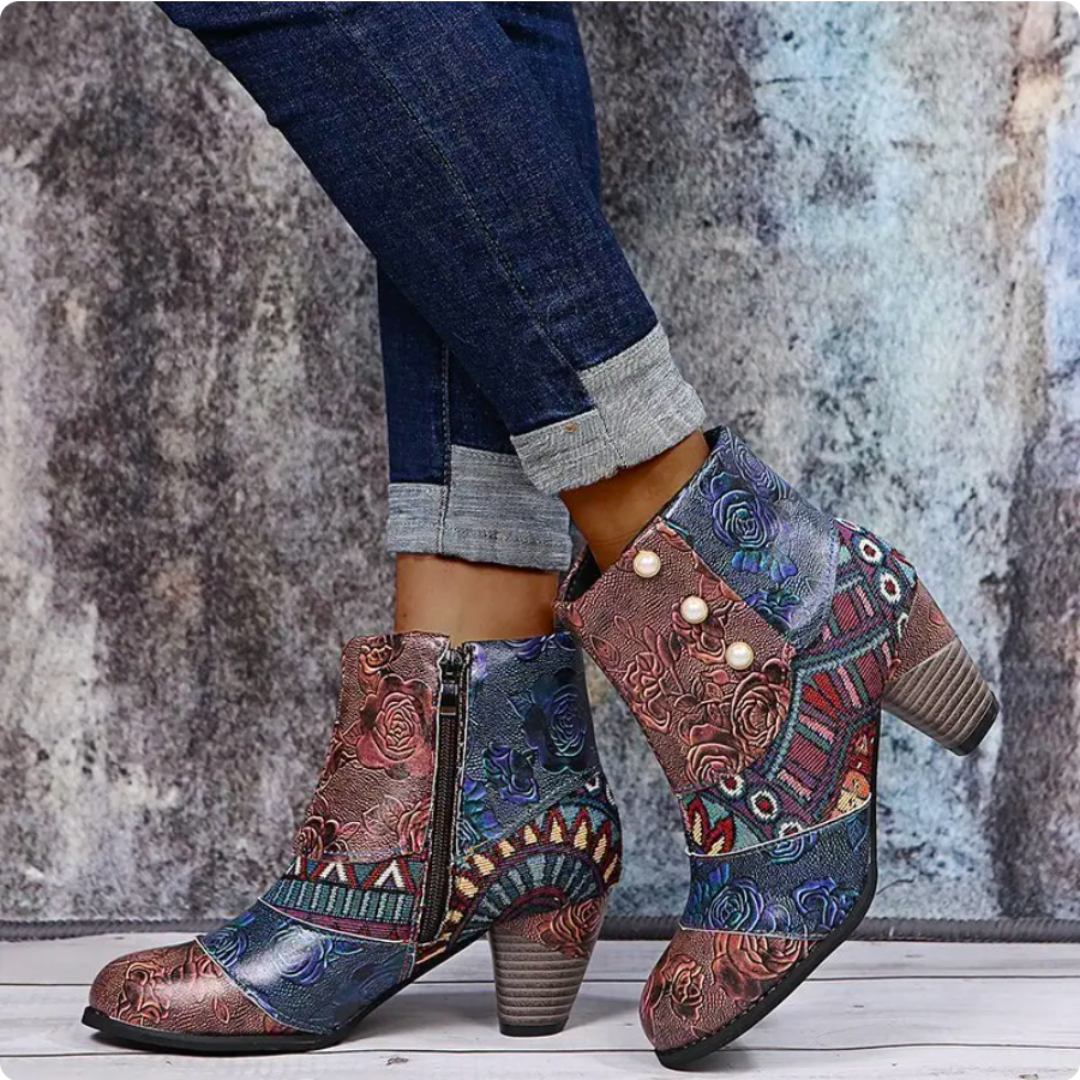 Zoe | Elegancia elegante en forma de botas