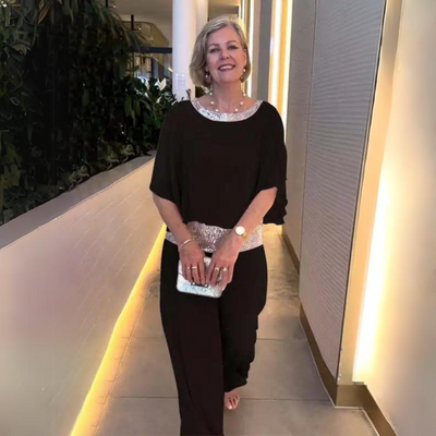 Conjunto Chic Valeria: Pantalones Elegantes + Blusa Estilizada