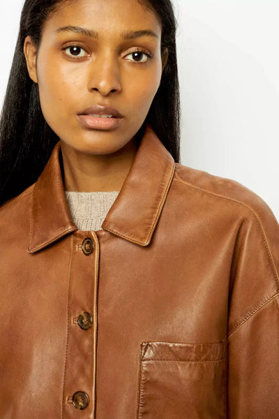 Chaqueta boxy 2025