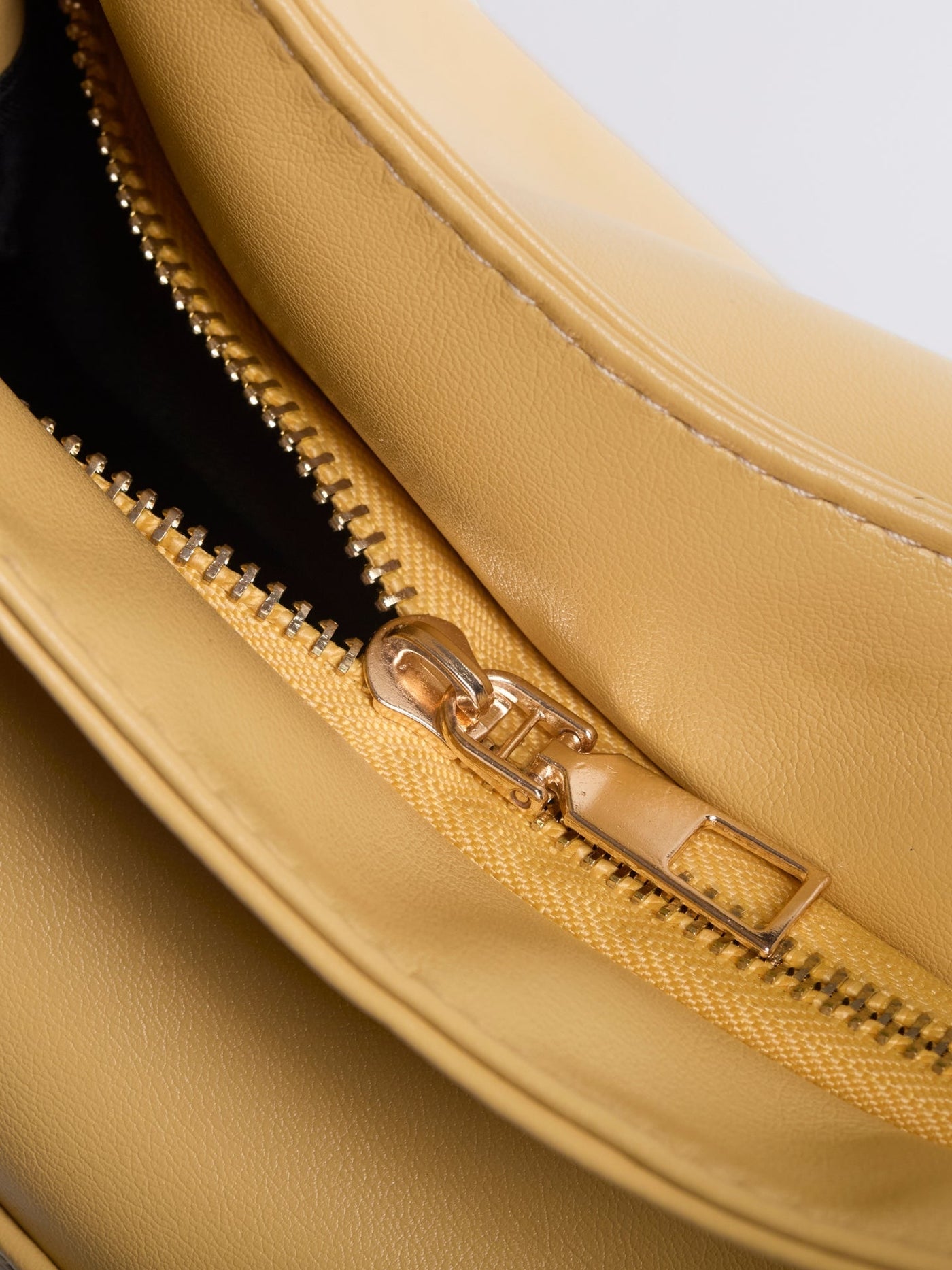 Bolso diario versátil y elegante