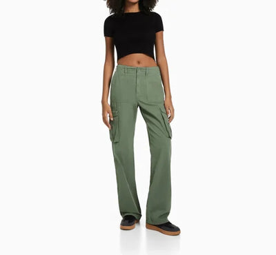 Estiloso pantalón cargo recto con ajuste personalizado