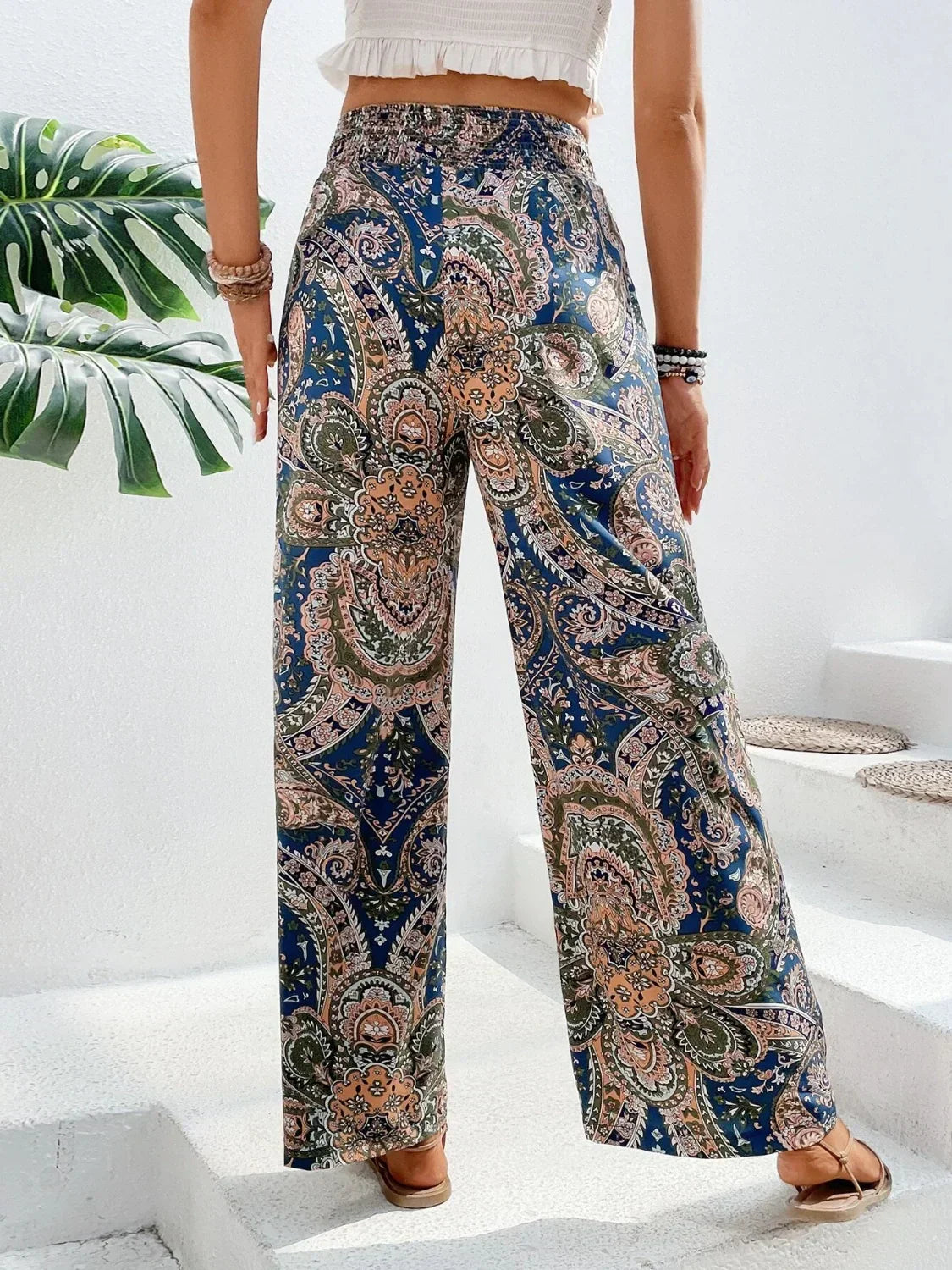 Pantalones Anchos Estampados Lauren: Estilo y Comodidad en Cada Paso