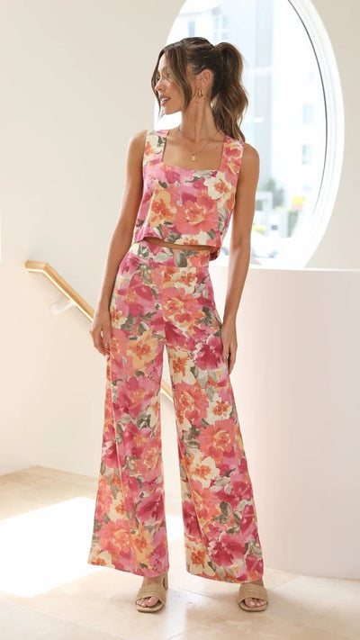Conjunto de Tirantes Floral Ludmila - Frescura y Estilo en Cada Ocasión