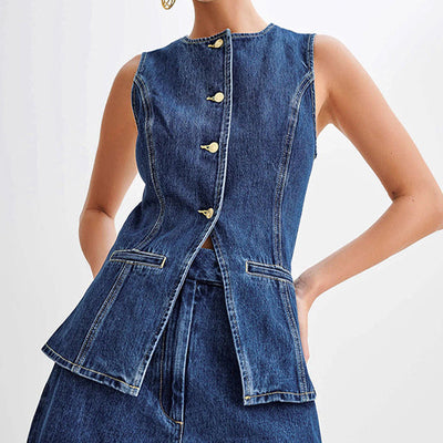 Valentina | Moderno Conjunto Casual de Jeans: Chaleco Sin Mangas y Pantalones Cortos Con Estilo
