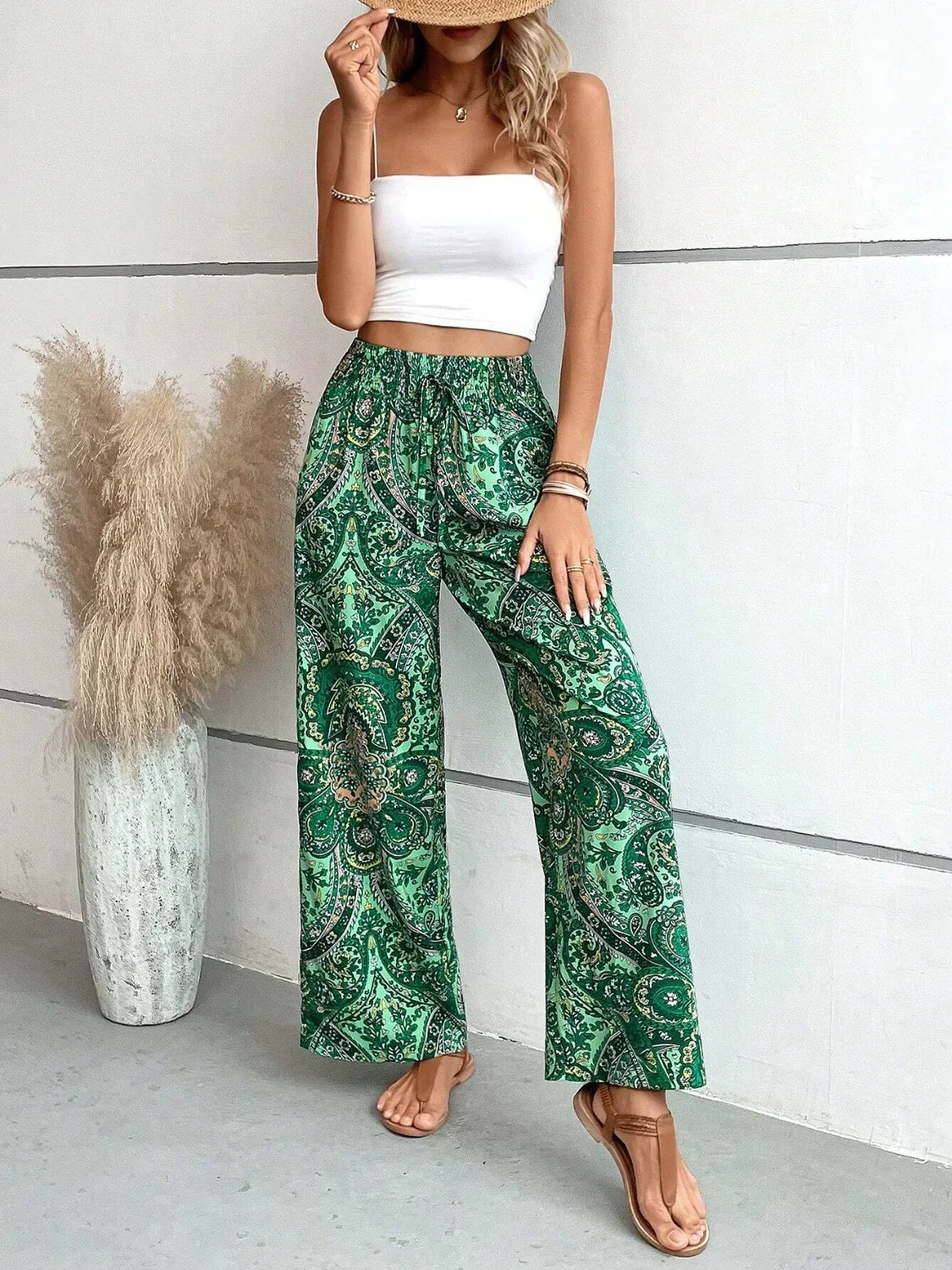 Pantalones Anchos Estampados Lauren: Estilo y Comodidad en Cada Paso