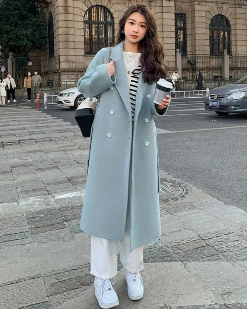 Andes - Gabardina de Lana Atemporal