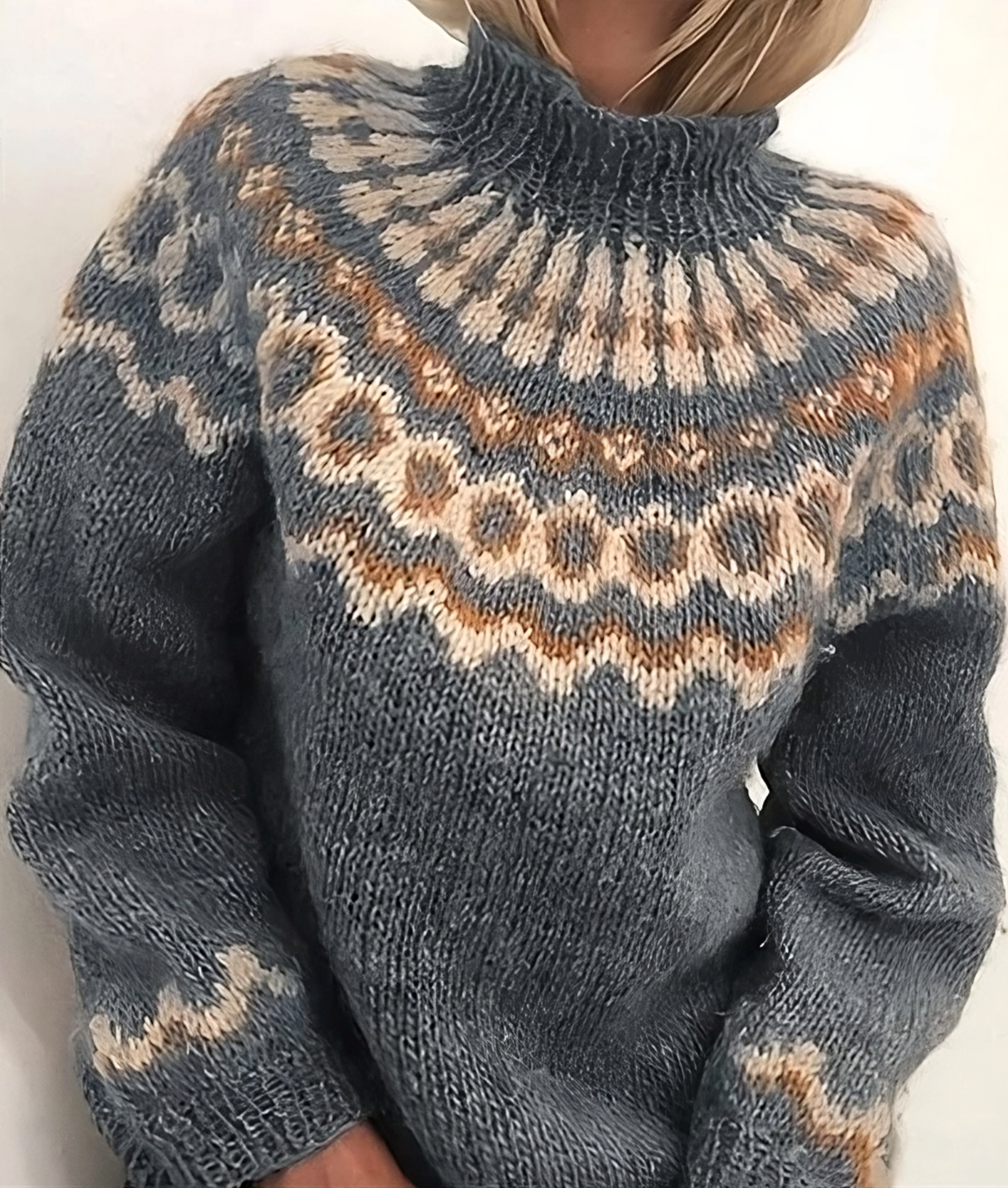 Maglia a Collo Alto Bundique in Lana Islandese