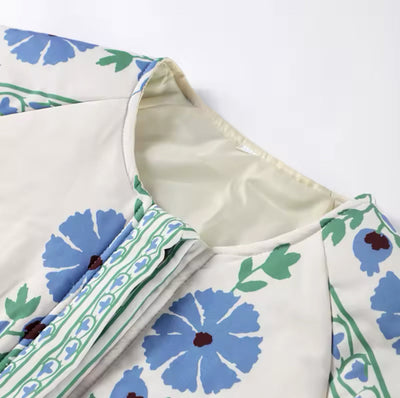 Chaqueta acolchada con cinturón floral - Amelia