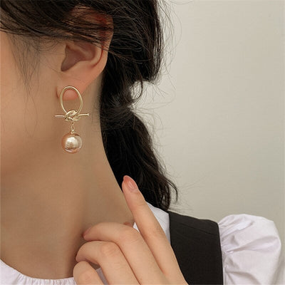 Pendientes de Aros en Oro con Perlas