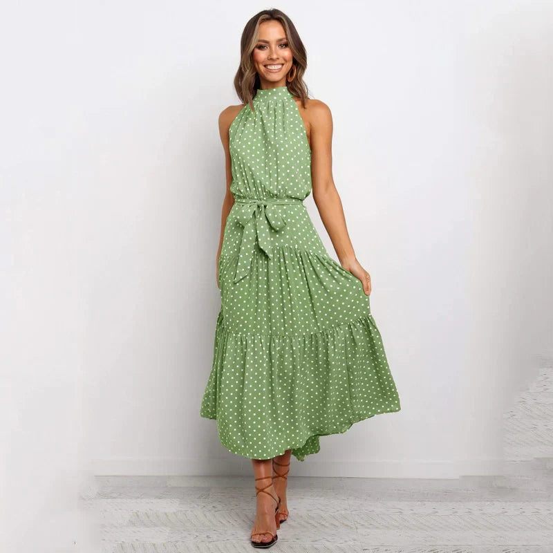 Vestido halter con encantadores lunares Carolina