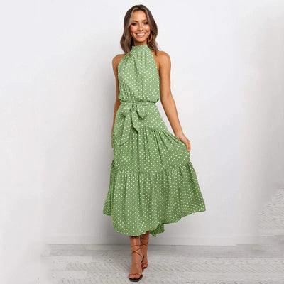 Vestido halter con encantadores lunares Carolina