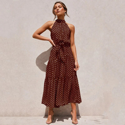 Vestido halter con encantadores lunares Carolina