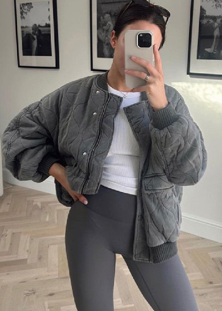 Chaqueta bomber cómoda y acolchada | Kira