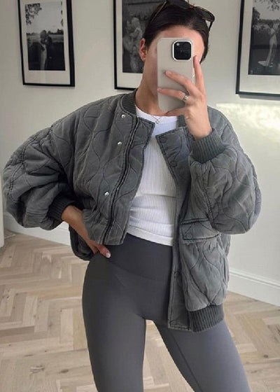 Chaqueta bomber cómoda y acolchada | Kira