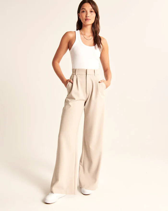 Pantalón Sastre Beige de Pierna Ancha Maria - Elegancia y Comodidad en Cada Paso