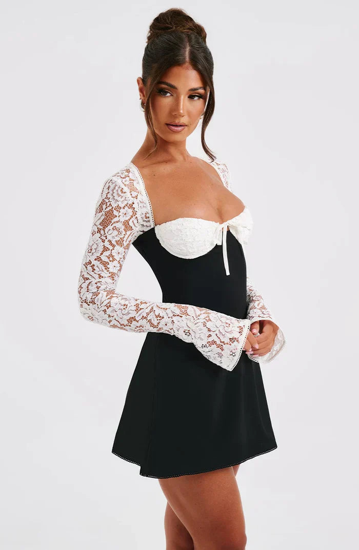 Elegante Minivestido de Encaje Liza