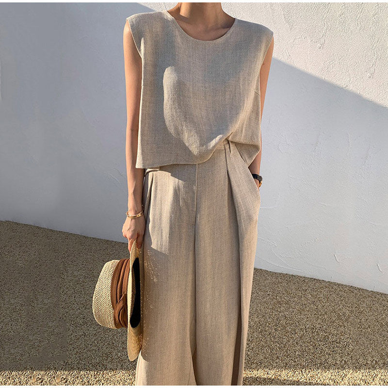 Pantalón de pata ancha y blusa de lino Rosalind: Elegancia y Comodidad en Cada Paso