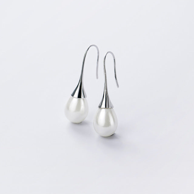 Pendientes en Forma de Gota con Perlas