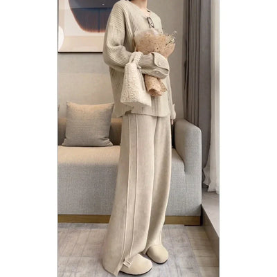 Cyntia | Elegante Conjunto de Suéter y Pantalones de Chándal para un Estilo Cómodo y Chic
