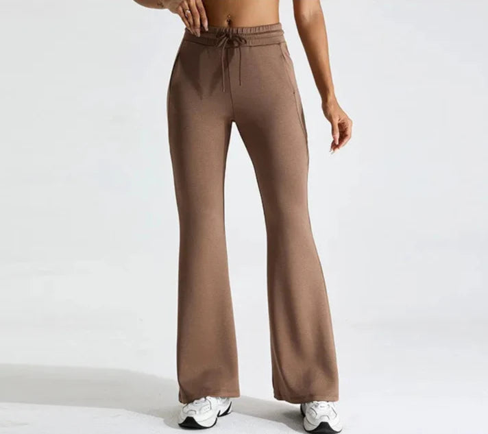 Pantalón de yoga acampanado