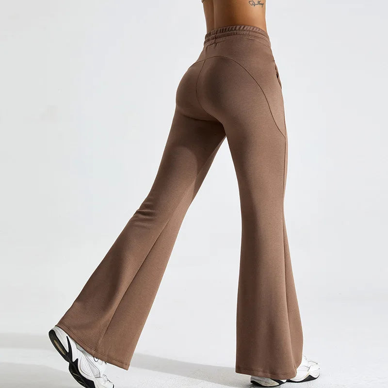 Pantalón de yoga acampanado