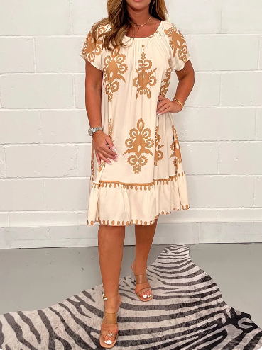 Vestido con elegante cuello cuadrado y vibrante estampado geométrico multiusos