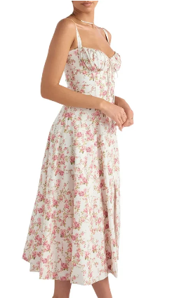 Vestido floral con corte ceñido en la cintura