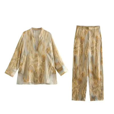 Conjunto de moda tie-dye Oliviah: Estilo único y favorecedor para brillar