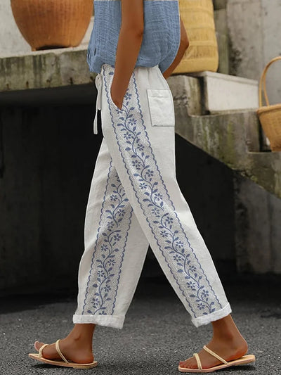 Pantalón Casual de Mujer Julia con Encantadores Detalles Florales