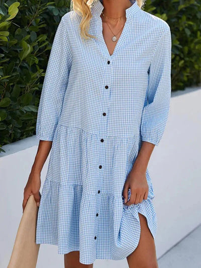 Raquel - Elegante vestido camisero de corte A, con diseño holgado, botones en cuadros, detalle de articulación dividida y sofisticado cuello alto