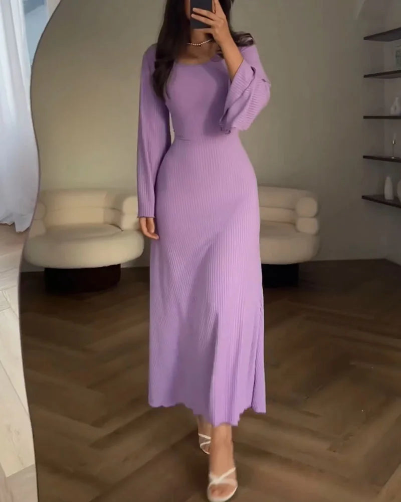 Vestido de punto Elena: Elegancia y estilo con lazo en la cintura