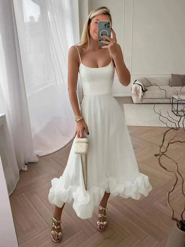Vestido Elegante Andrea: Un Toque de Estilo y Sofisticación
