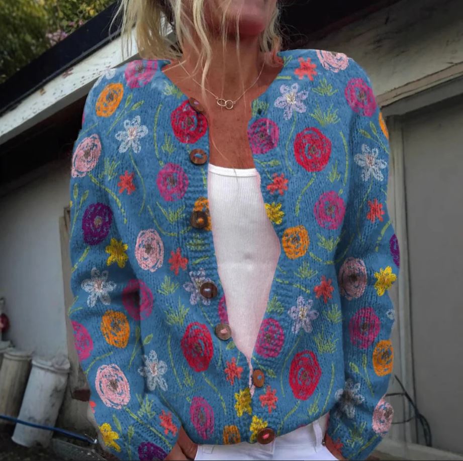 Tilda | Hermoso chaleco azul con patrón de flores