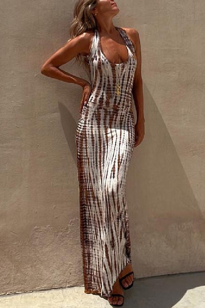 Elegante vestido cruzado ajustado con seductora espalda descubierta