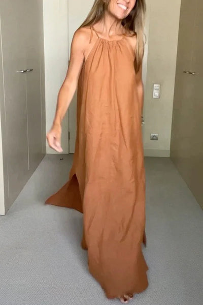 Elegante vestido largo con cuello halter en suave mezcla de lino de Down By The Cove