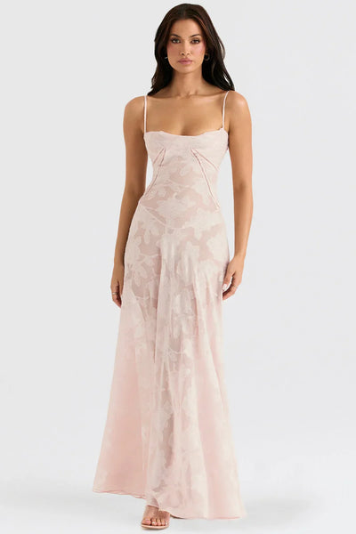 Deslumbrante Vestido Ruth para Brillar en Cada Ocasión