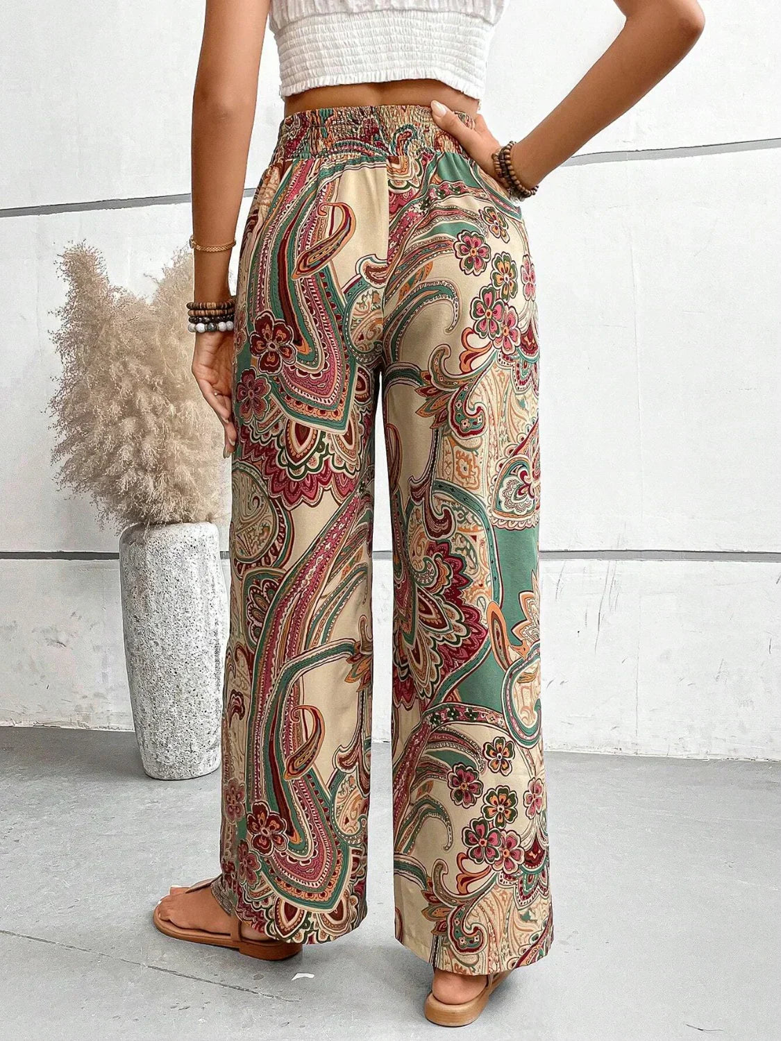 Pantalones Anchos Estampados Lauren: Estilo y Comodidad en Cada Paso
