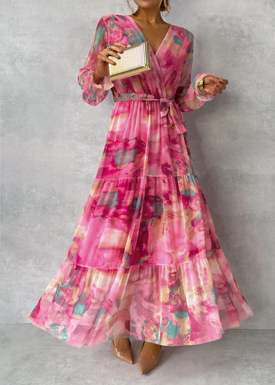 Vestido Monica: Elegante Diseño de Mangas Largas y Cuerpo Acampanado