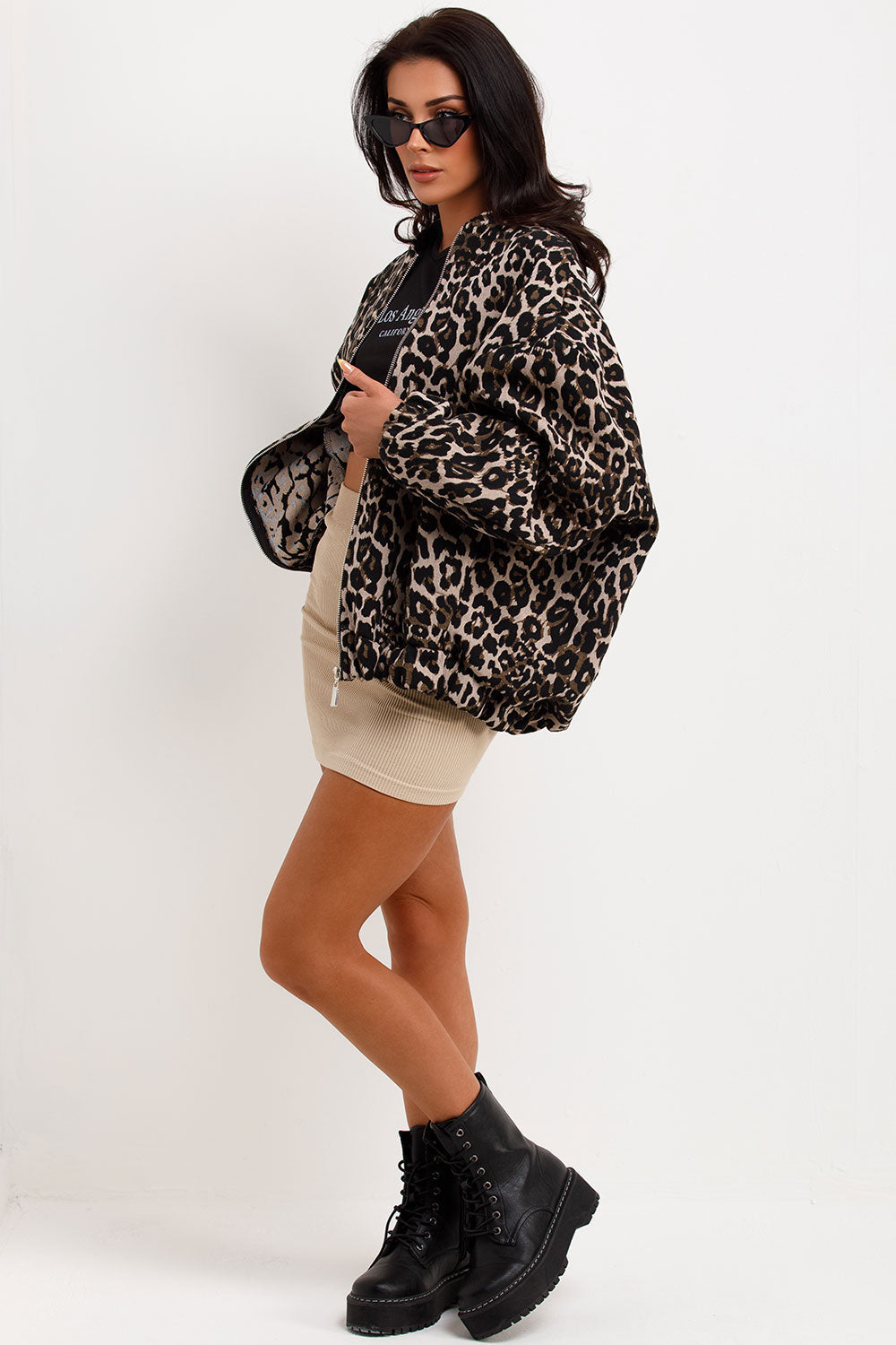 Abrigo retro de leopardo