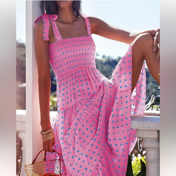 Maxi vestido fruncido con elegante dobladillo de volantes en encantador estampado geométrico rosa