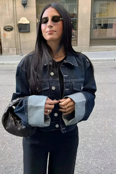 Chaqueta vaquera corta Mithi con mangas sueltas